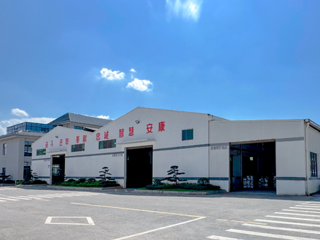 3 萬(wàn)平米生產(chǎn)基地